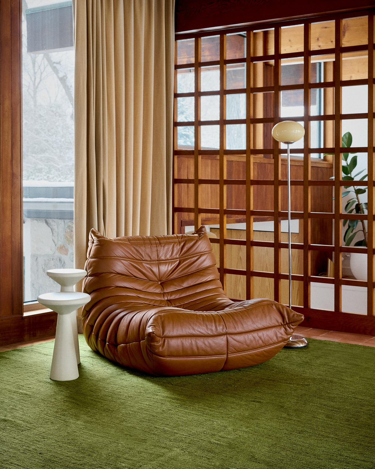 flatweave rug in terrain || 8'11" x 12'8"