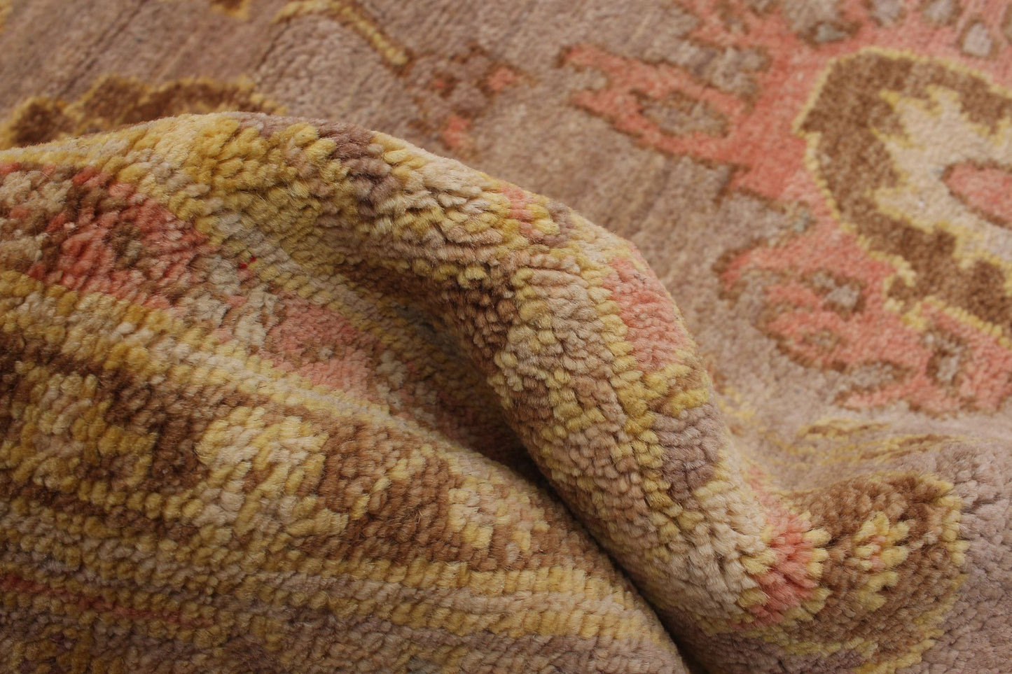oushak rug in mariposa | | 5'10" x 9'3"