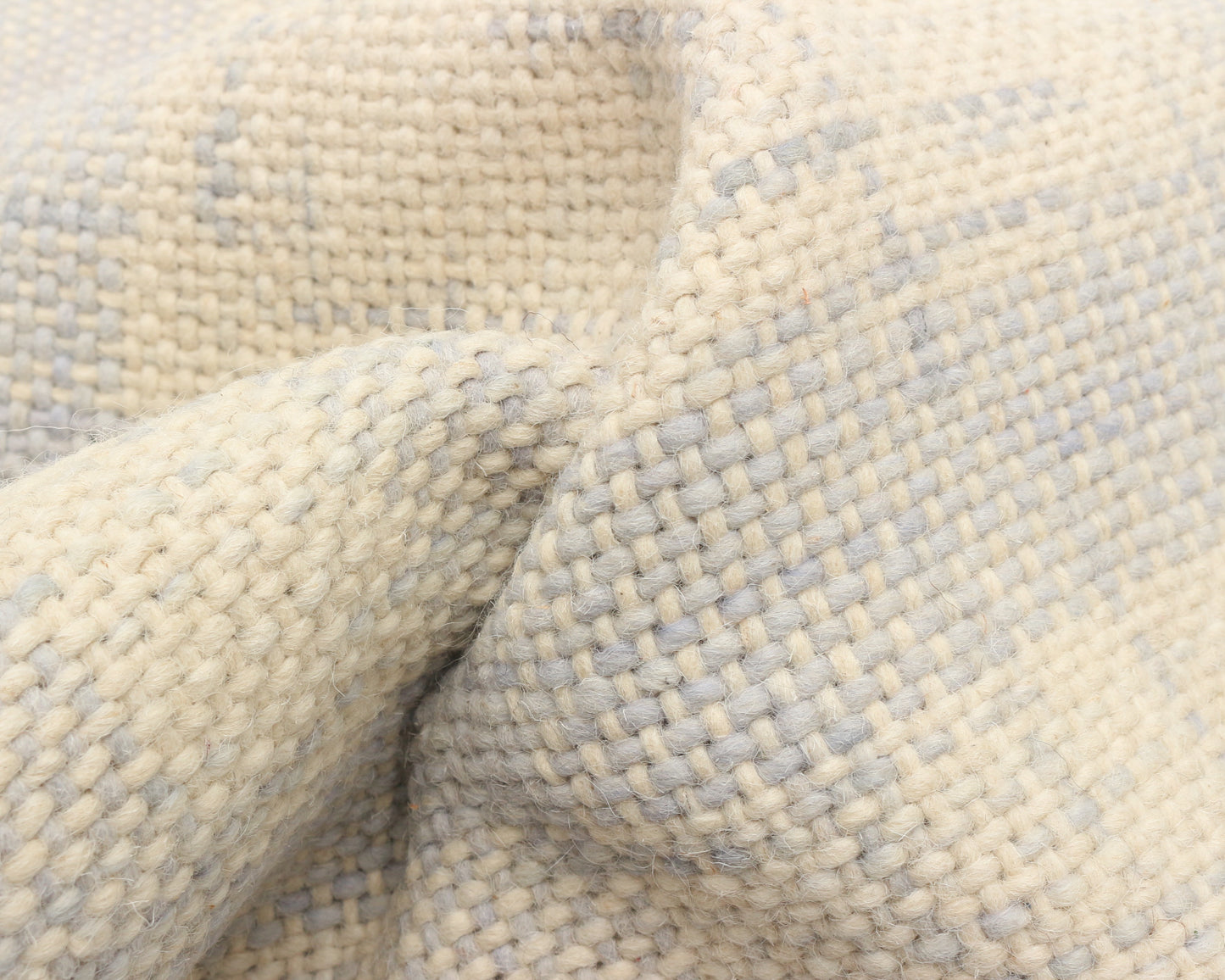 woven mat in smoke blue | #103 | 2'1" x 2'11"