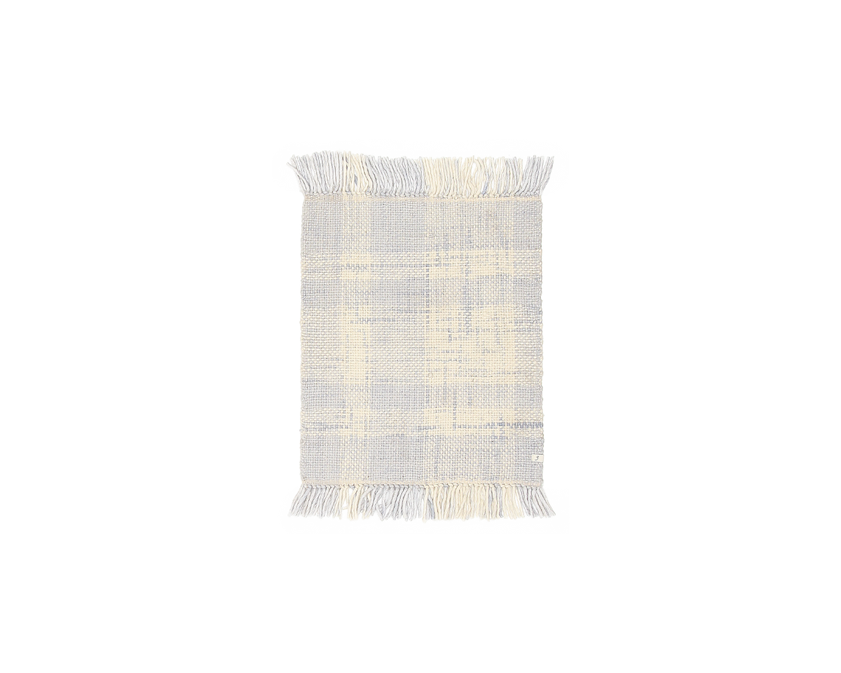 woven mat in bluejay | #106 | 2'0" x 2'10"