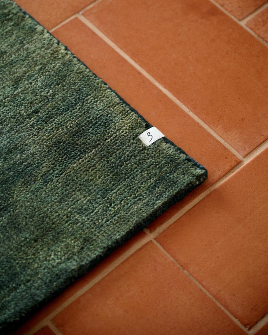 gabbeh rug in moss || 5'3" x 7'10"