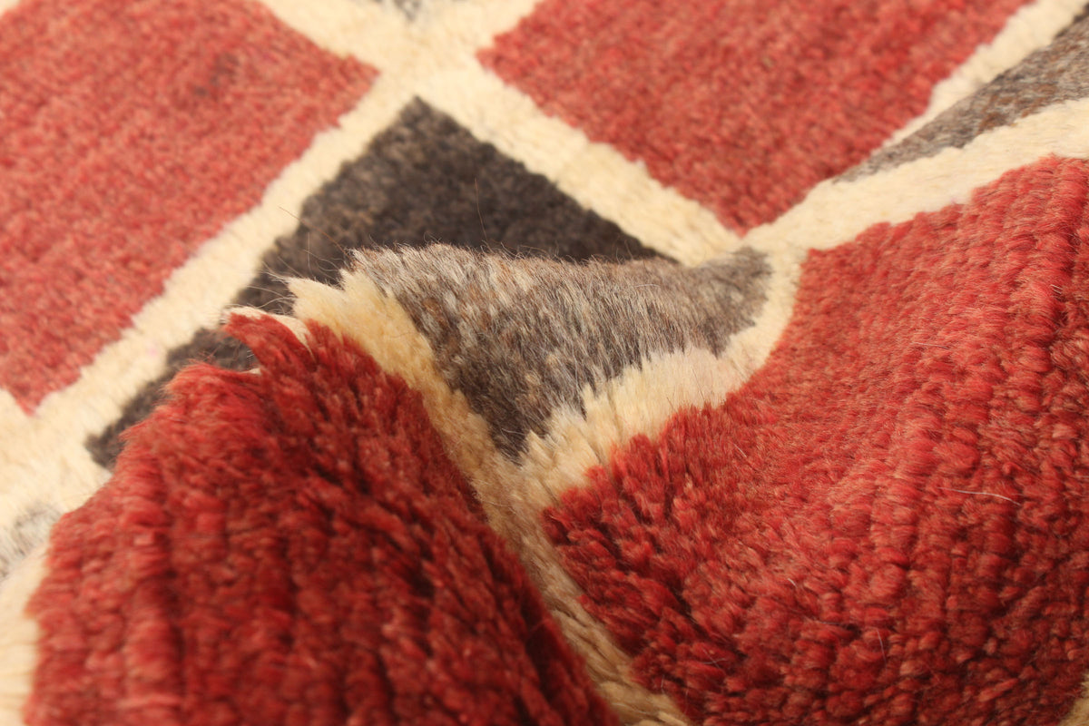 gabbeh runner in cardinal | #229 | 3'1" x 6'6"