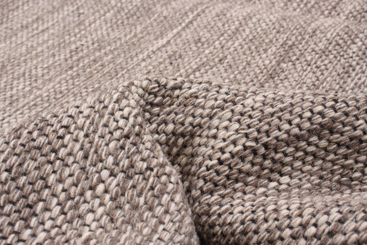braided rug in moraine | #233 | 5'1" x 7'11"