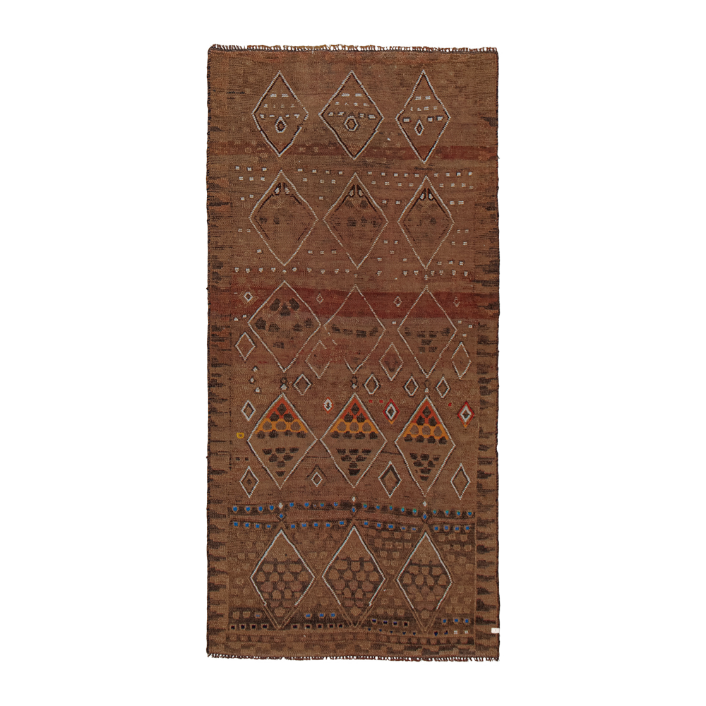 vintage rug in rumi | | 3'7" x 7'6"