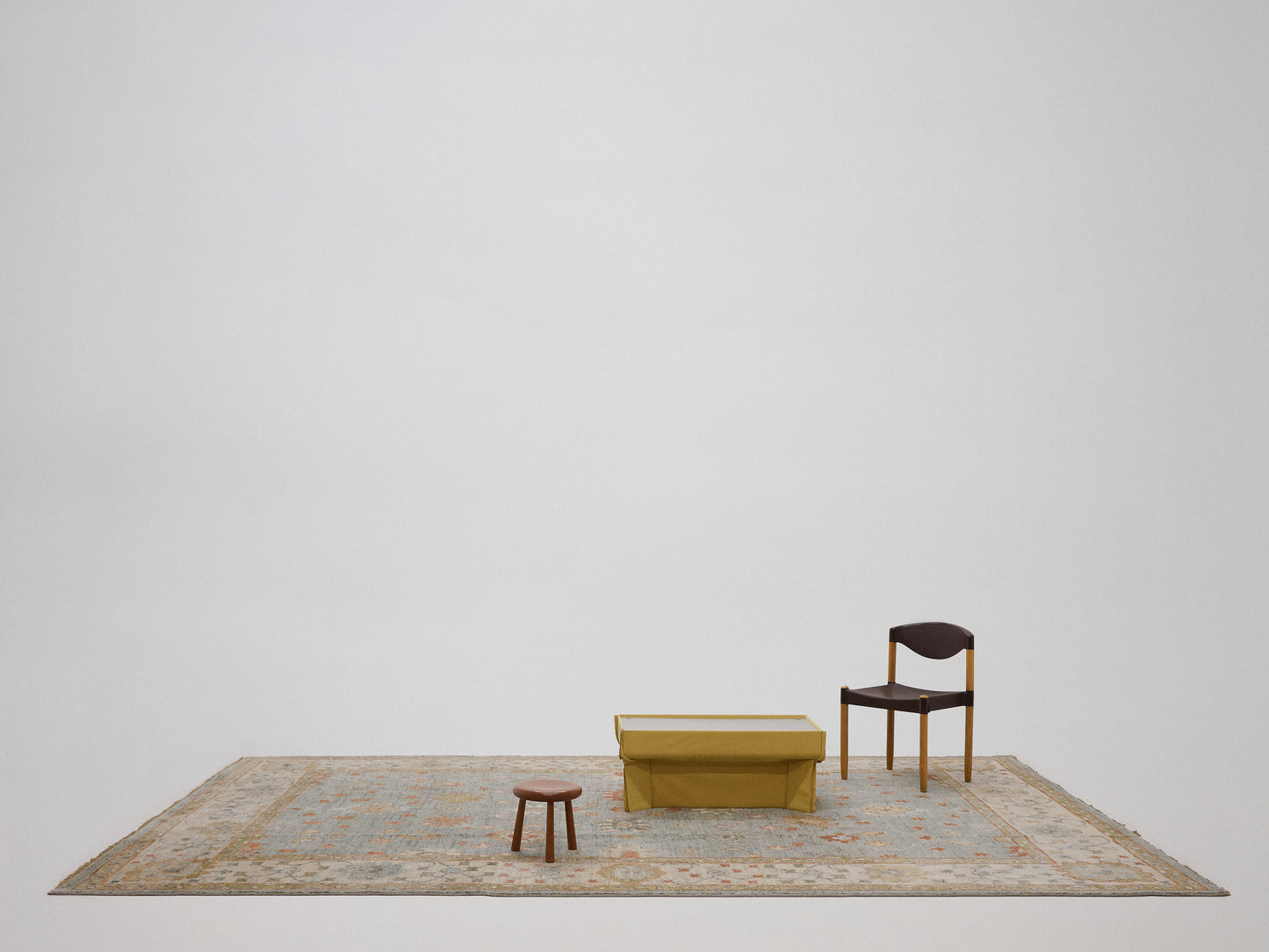 oushak rug in selenite | 354 | 9'9" x 14'0"