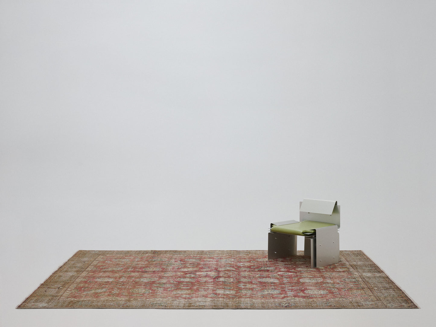 vintage rug in rosewood || 9'3" x 11'11"