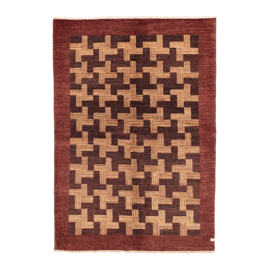 ziegler rug in cimson || 6'0" x 8'8"