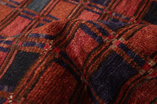 vintage rug in clay || 4'9" x 7'10"