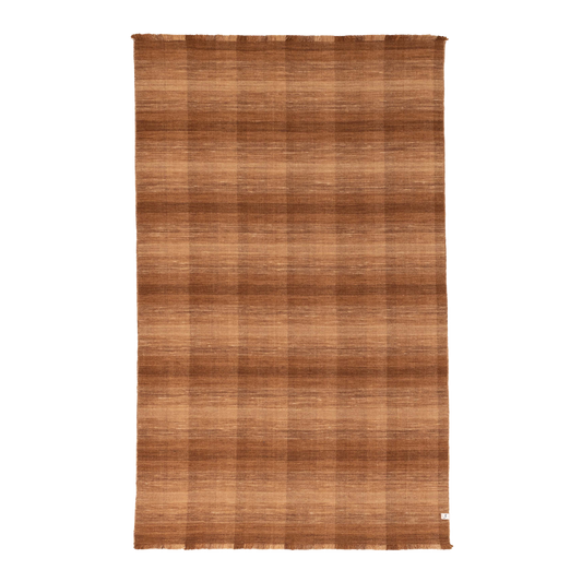 flatweave rug in tannin || 5'0" x 8'1"