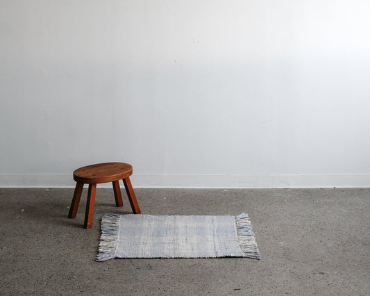woven mat in bluejay | #106 | 2'0" x 2'10"