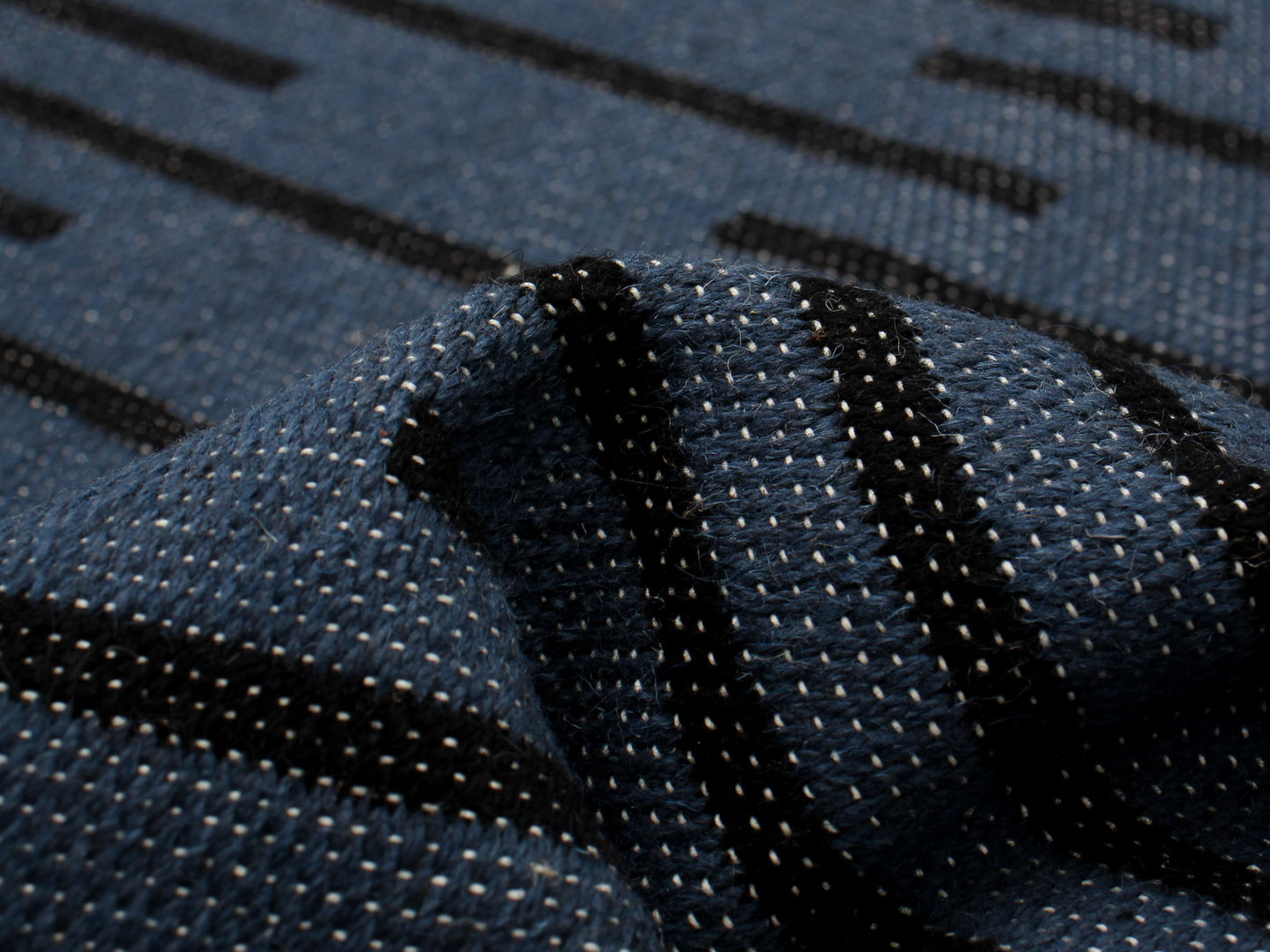 indian flatweave in navy | #063 | 5'0" x 8'2"