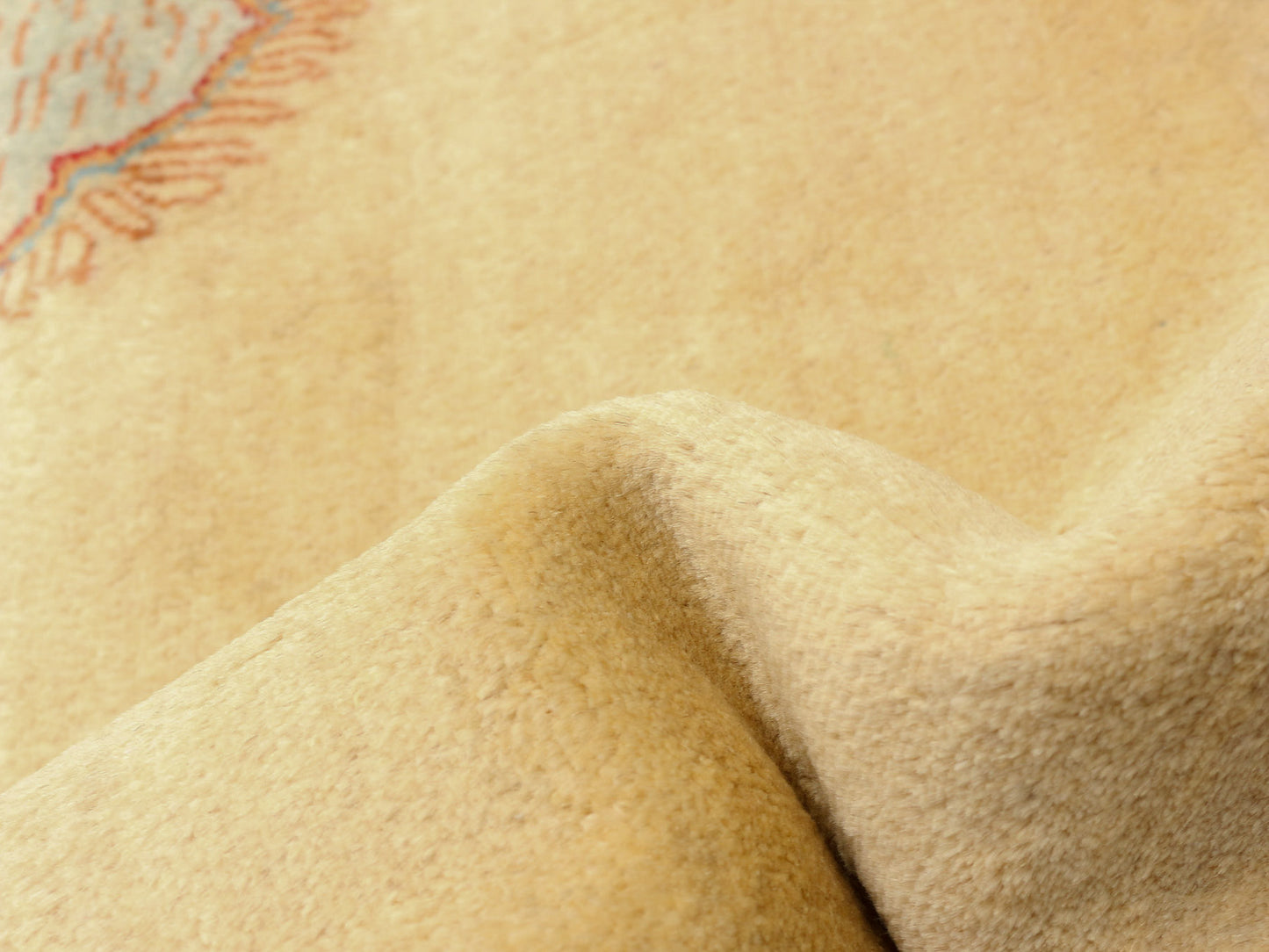 ziegler rug in parchment | #060 | 4'0" x 6'0"