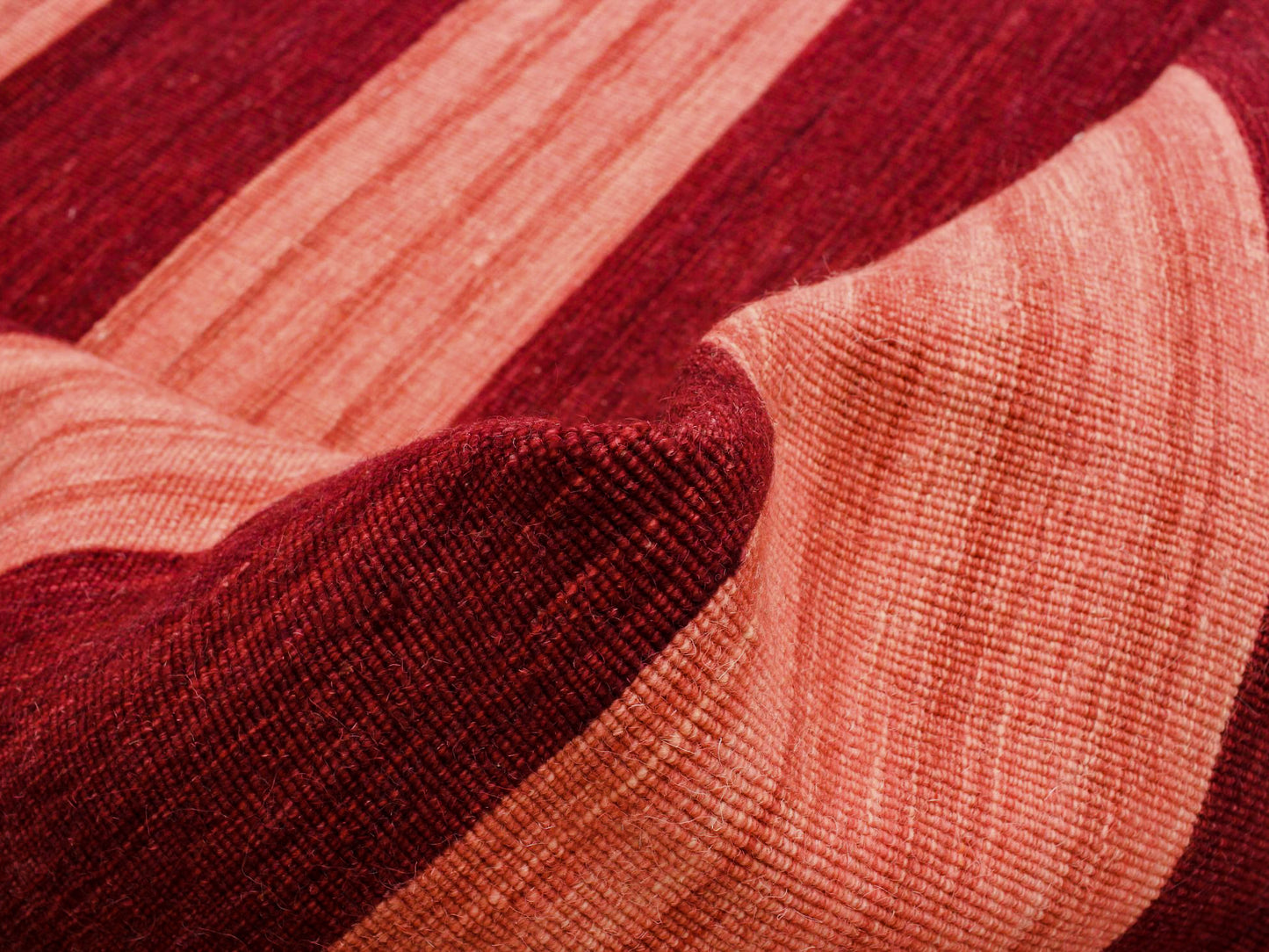 indian flatweave in berry  | #024 | 5'1" x 7'11"