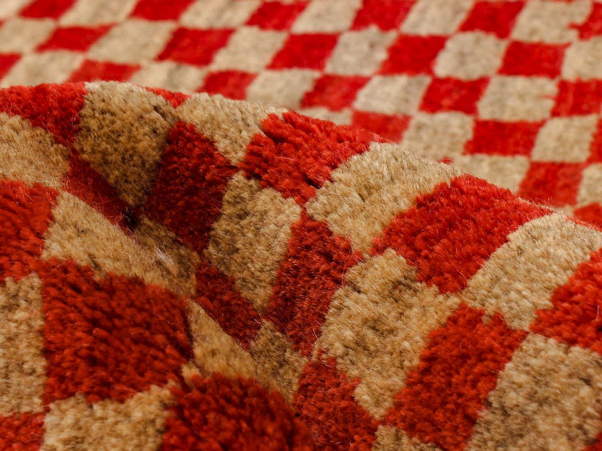 kashkuli gabbeh in red currant | #027 | 3'5" x 4'6"