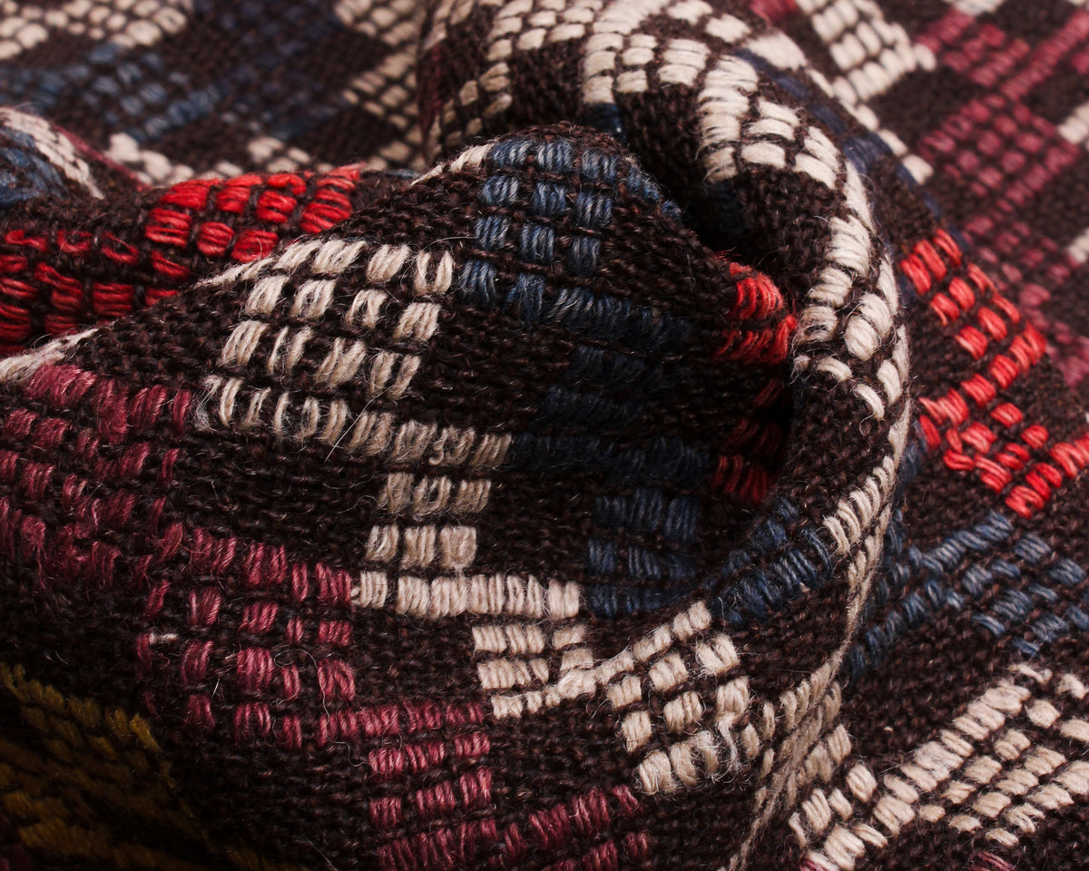 turkish yoruk kilim in elderberry | #006 |4'11" x 6'7"