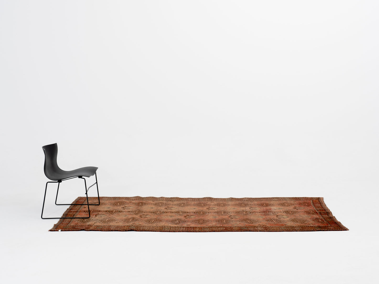 vintage turkish rug in sedona | #064 | 4'7" x 9'7"