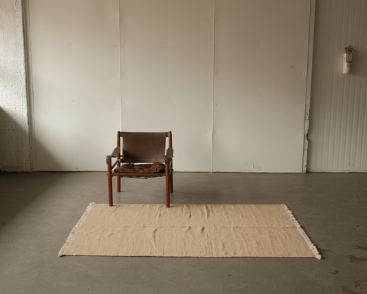turkish kilim in sand | #007 | 4'7" x 6'7"